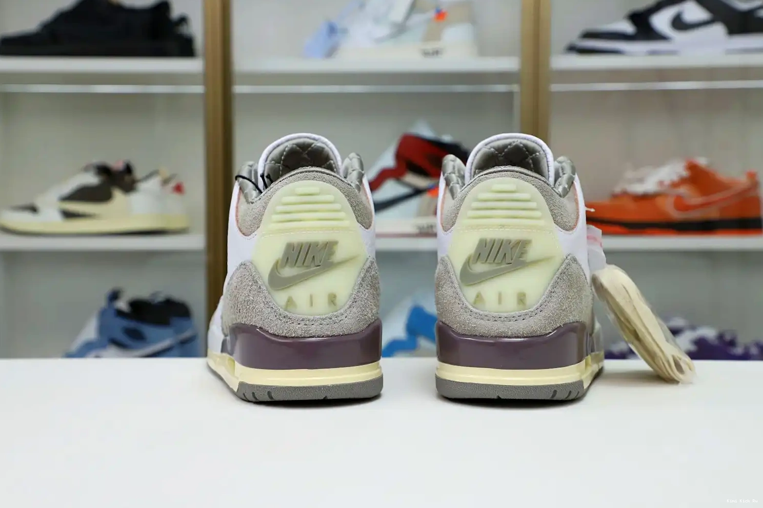 MANIÉRE X 3 AIR WMNS Kimikick JORDAN 0730